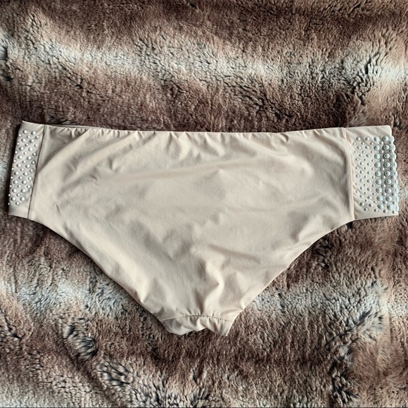 La Perla Nude Pearl Mesh Bikini Bottoms - Picture 3 of 11
